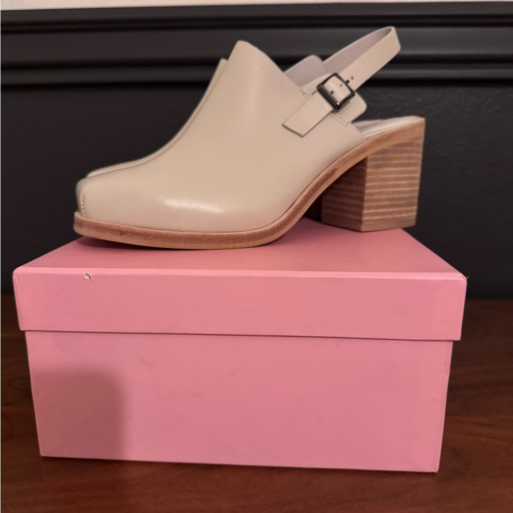 Elegant Cream Slingback Heels